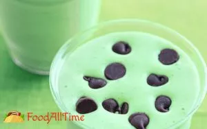 Chocolate Chip Shake With Mint
