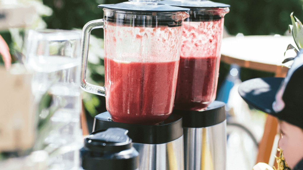 Smoothies vs Shakes – What Is The Difference