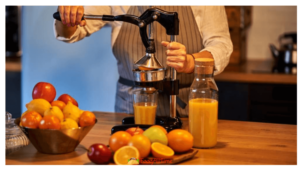 The 6 Best Manual Juicers 2020 – Reviews & Buyer’s Guide